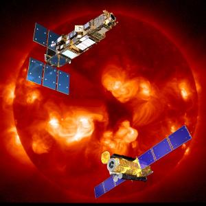 画像：太陽の周りをそれぞれ衛星等が飛んでいる様子の写真（拡大画像へのリンク）