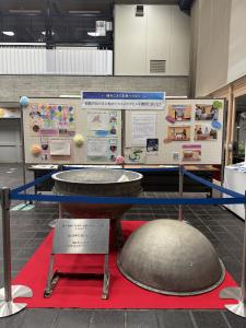 画像：タイムカプセル展示イベントの写真（拡大画像へのリンク）