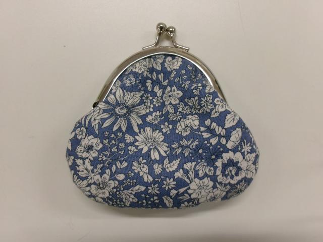 画像：端切れで作るがま口