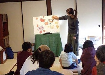 画像：おはなし会の写真