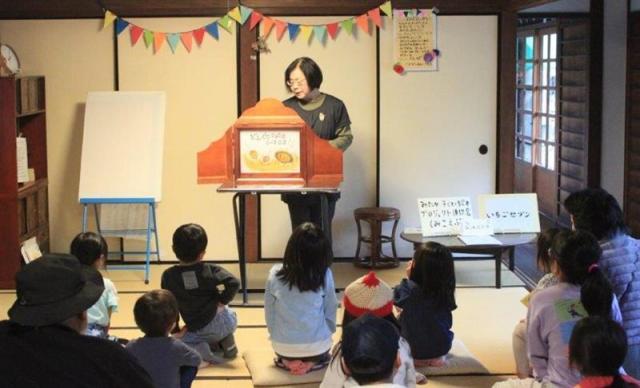 画像：おはなし会の写真