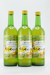 画像：キウイワインのボトル写真（拡大画像へのリンク）