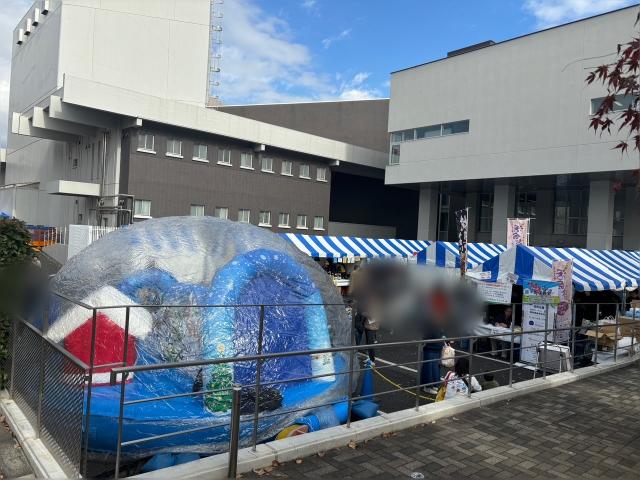 画像：会場に多くの来場者が訪れている様子