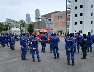 画像：基本消防操法訓練の様子