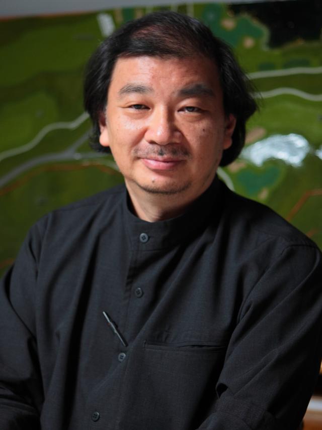 画像：NPO法人VAN代表理事の坂茂氏の顔写真