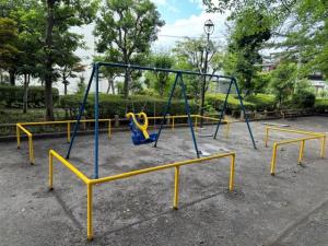 画像：遊具の写真（拡大画像へのリンク）