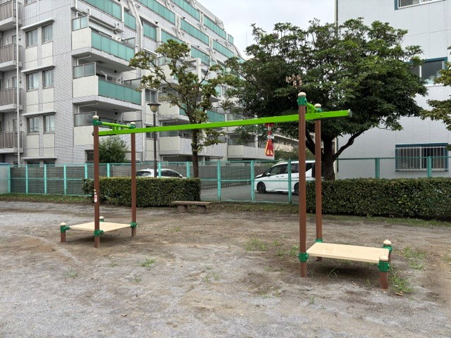 画像：遊具の写真