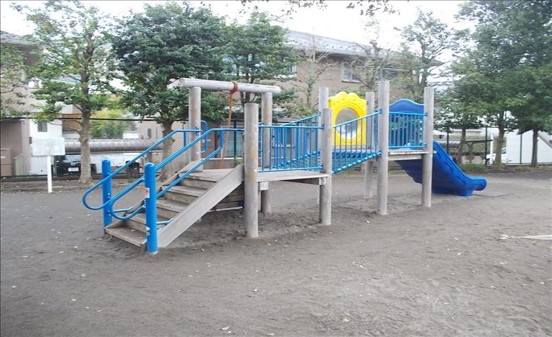 三鷹市 画像拡大3 三鷹台やすらぎ児童公園 井の頭一丁目 三鷹市 画像拡大3 三鷹台やすらぎ児童公園 井の頭一丁目