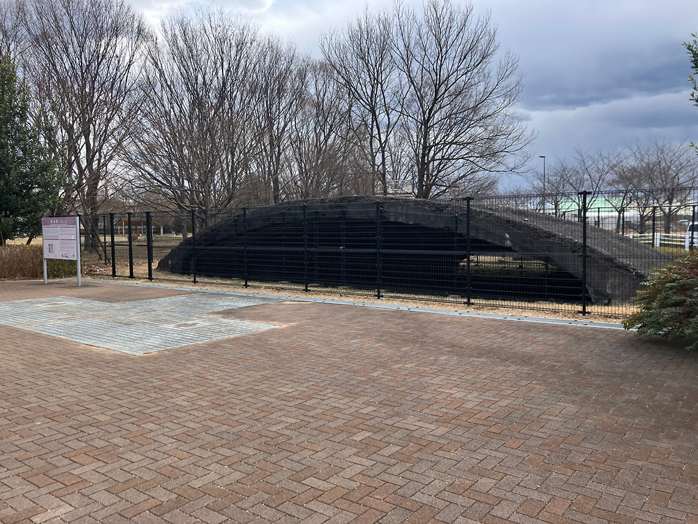 掩体壕「大沢2号」（撮影：まちなかカメラマン菅原陽子）